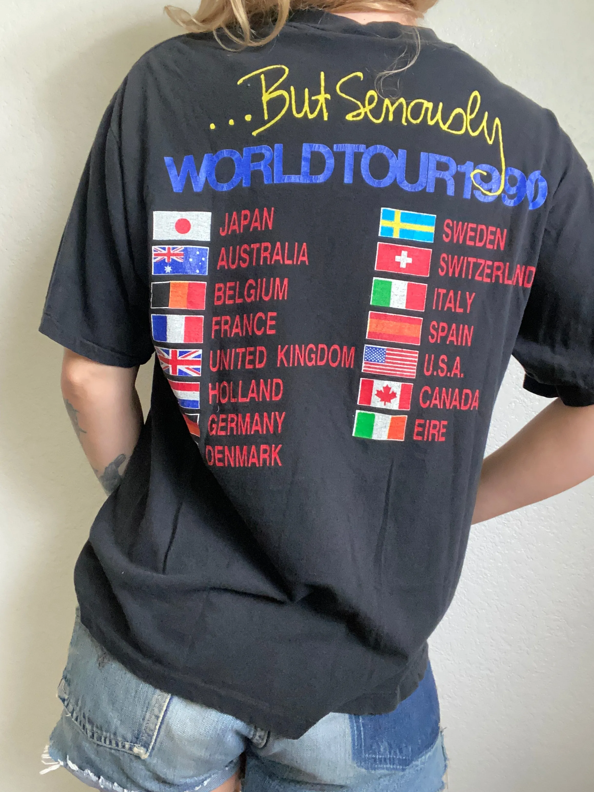 1990 Phil Collins … But Seriously Tour t shirt large