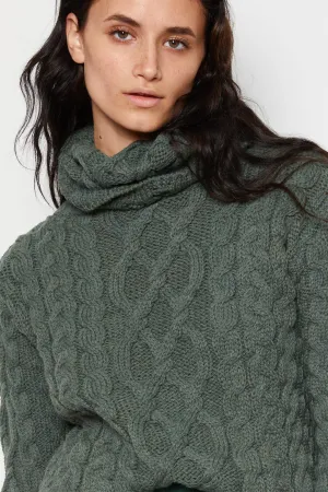 90s Forest Wool Cable Knit Turtleneck S/M