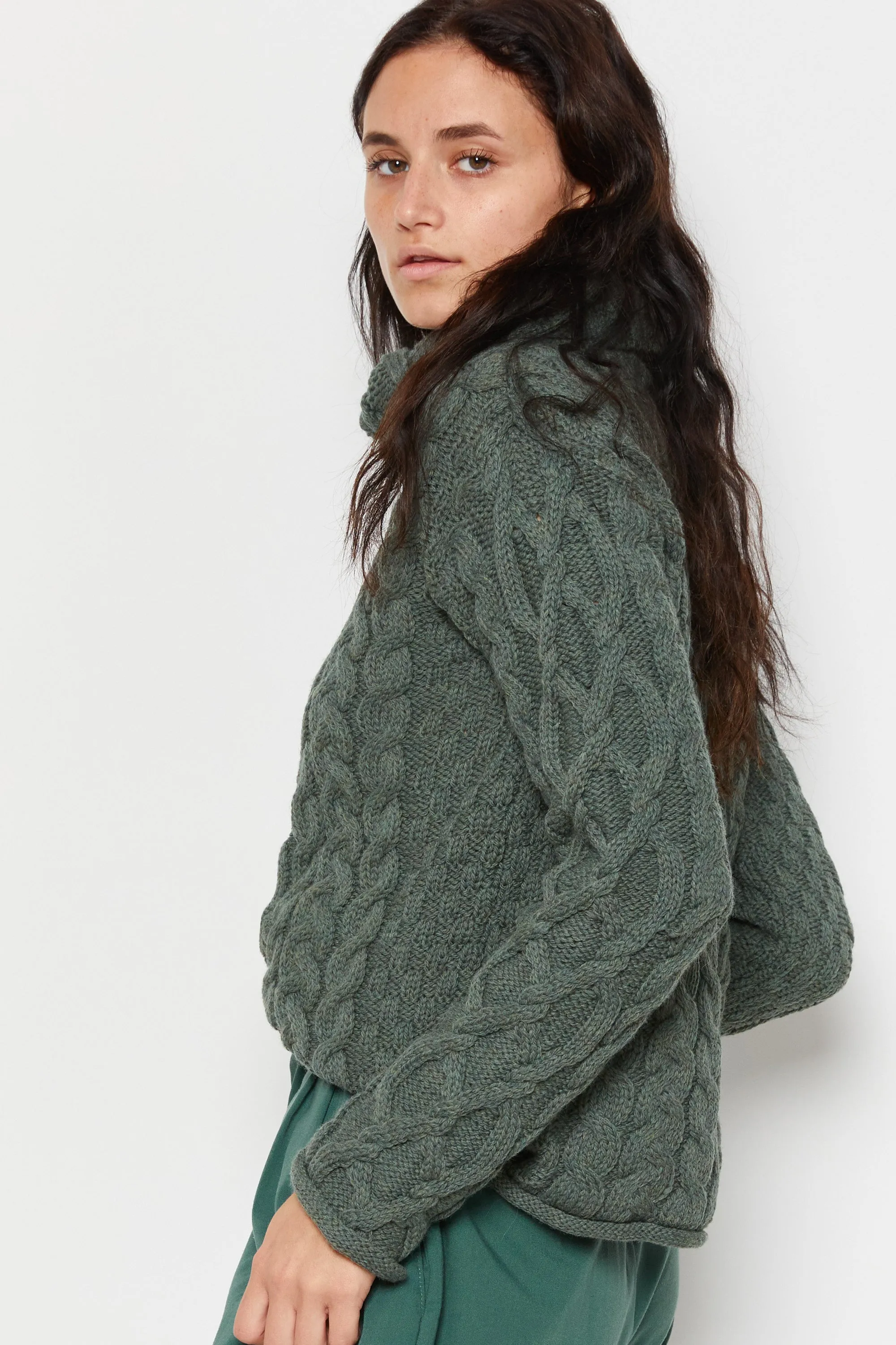 90s Forest Wool Cable Knit Turtleneck S/M