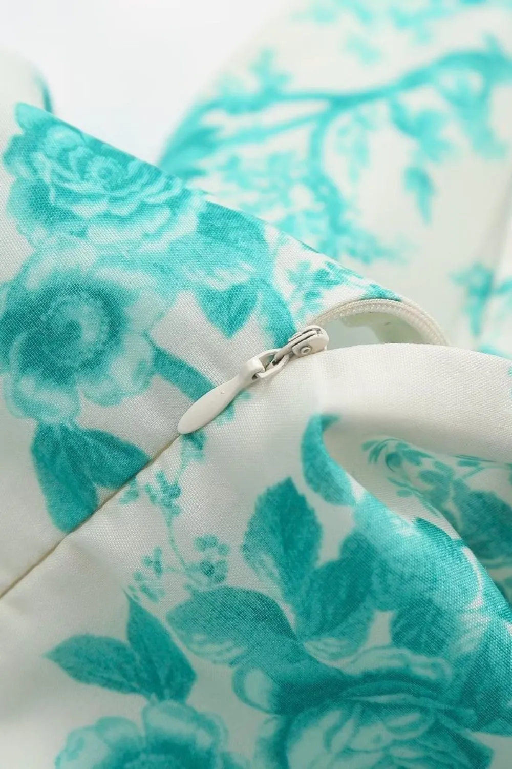 'Amelia' Sleeveless Printed Midi Dress