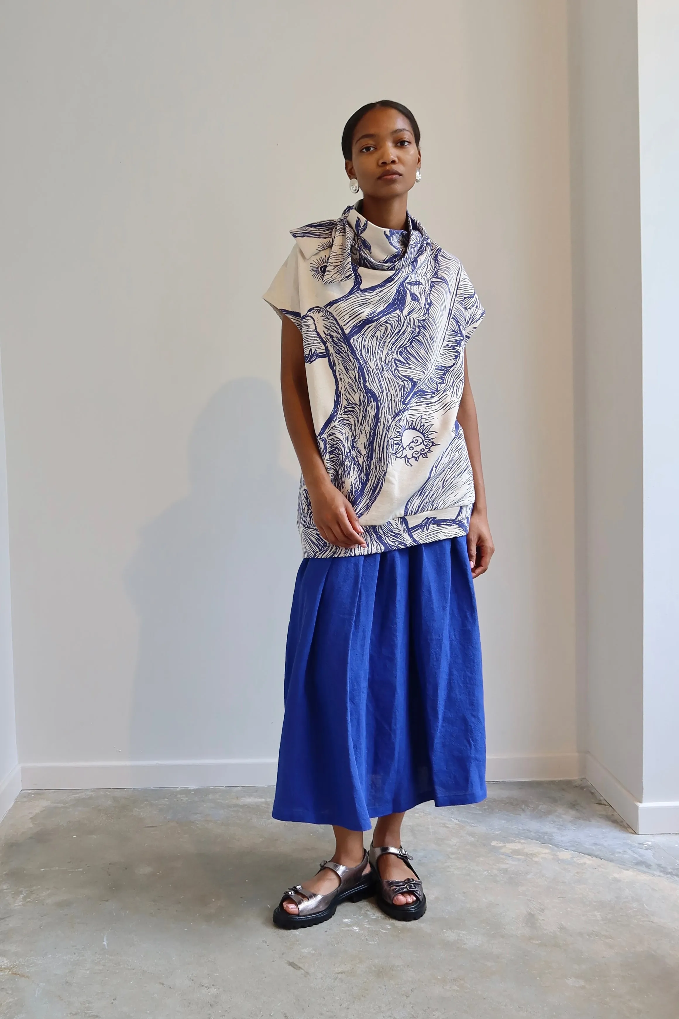 Blue Printed Cap Sleeve Mock Neck Sweater