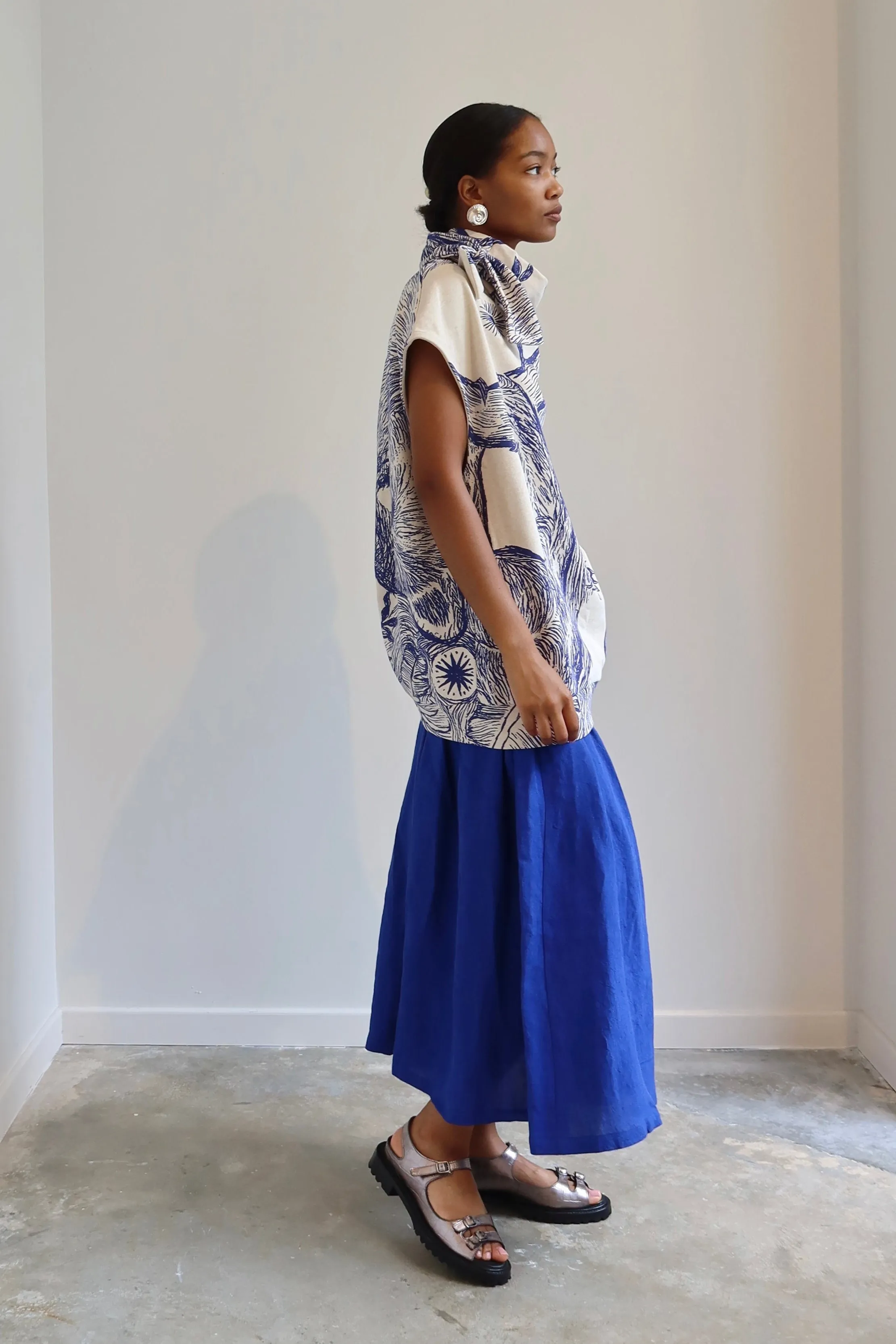 Blue Printed Cap Sleeve Mock Neck Sweater