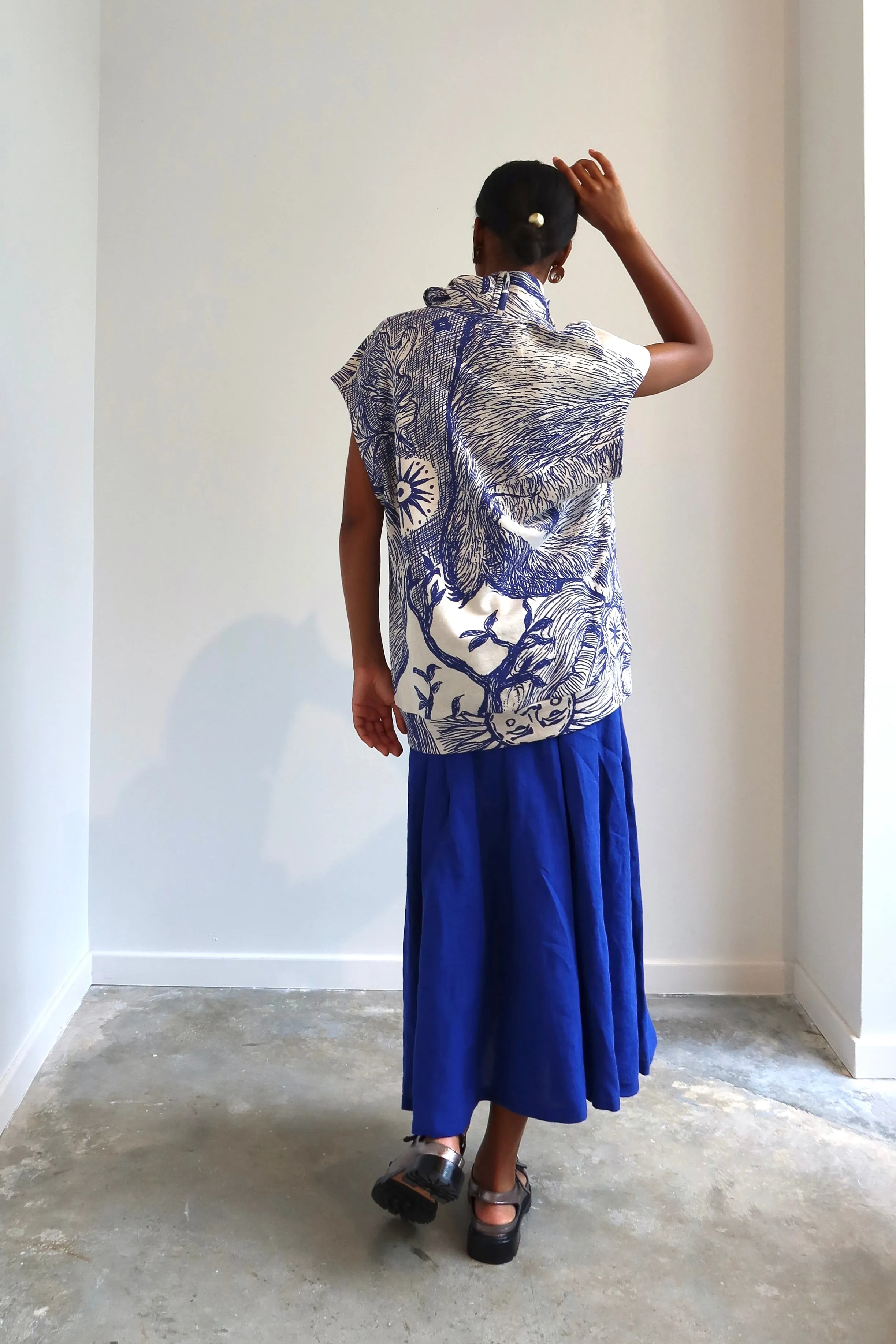 Blue Printed Cap Sleeve Mock Neck Sweater