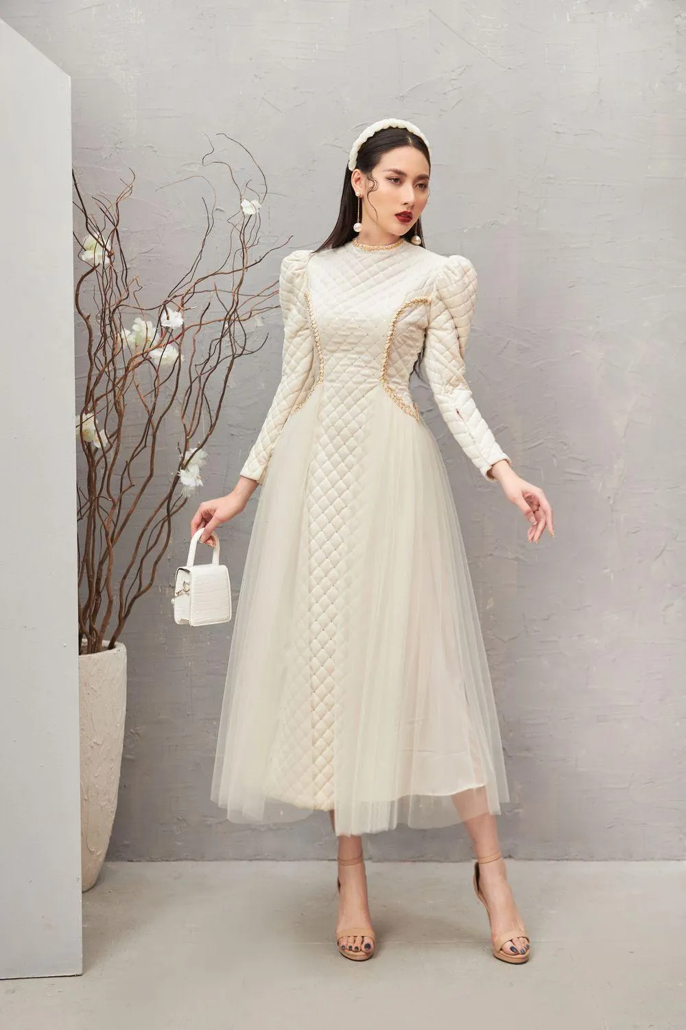 Clara Fit and Flare Round Neck Velvet Midi Dress