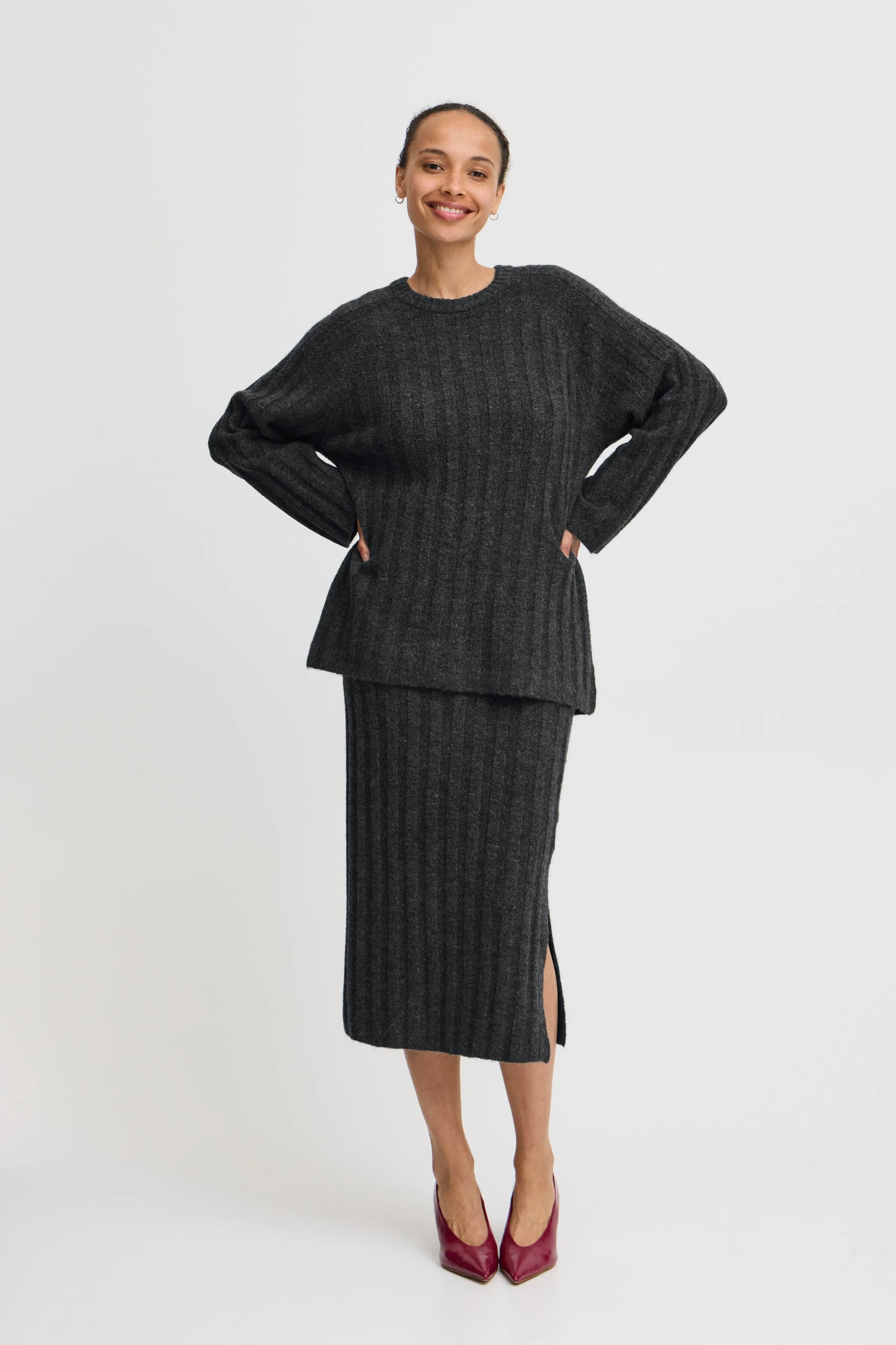DARK GREY KNIT MIDI SKIRT