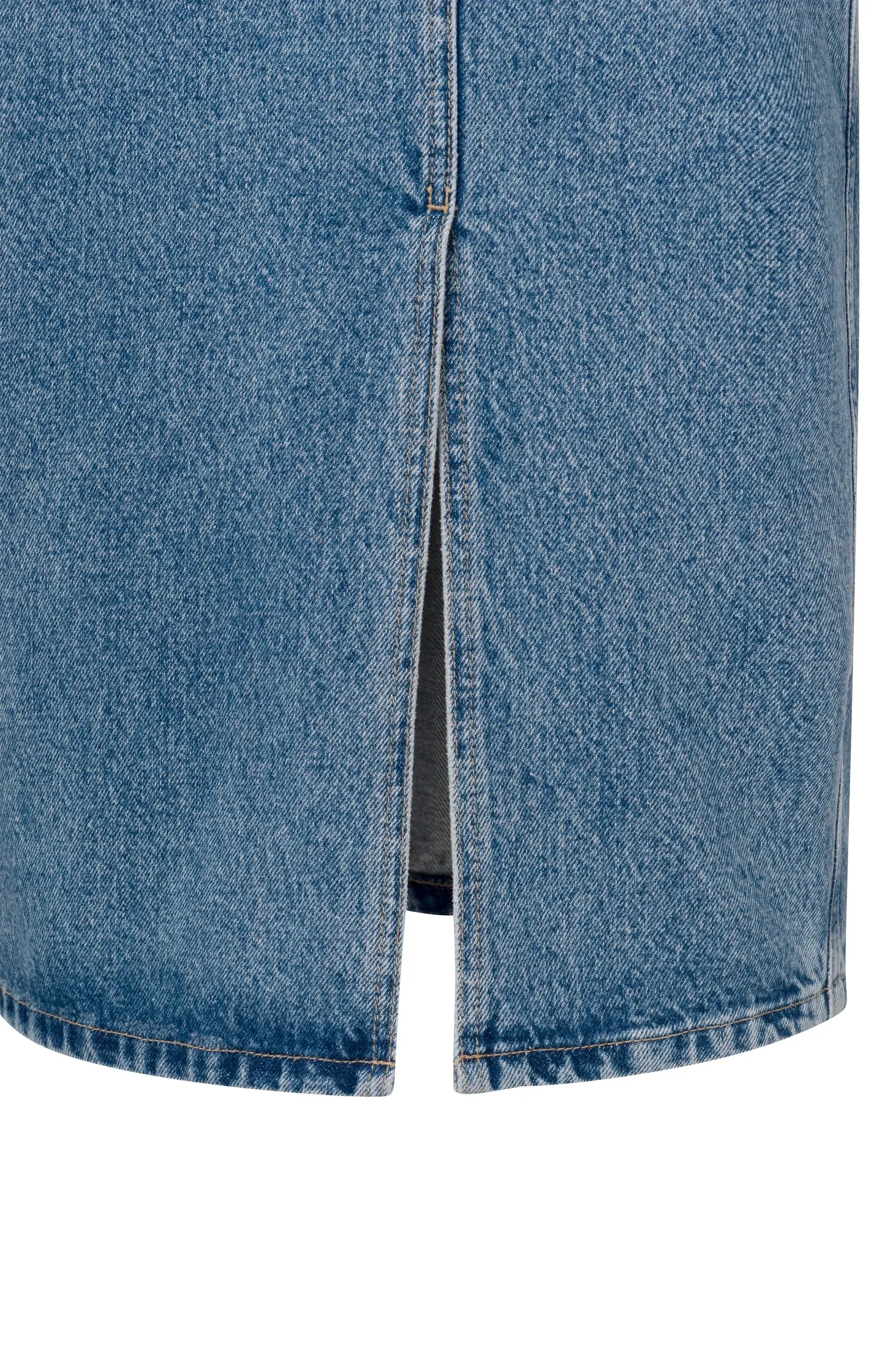Denim midi skirt with buttons and slit in cotton