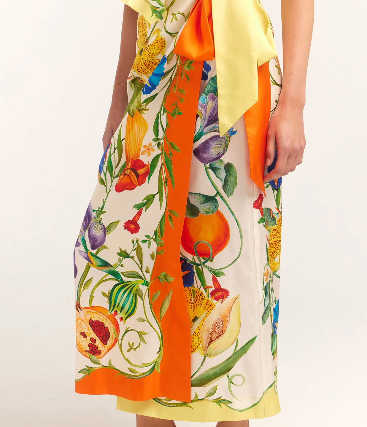 Flores Sarong Skirt in Multi