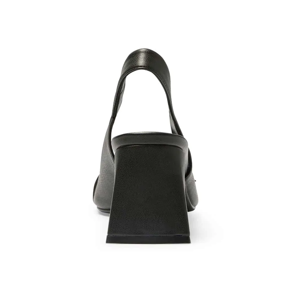 Legacy Heel in Black Smooth