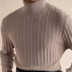 Luxury wool mock neck pullover