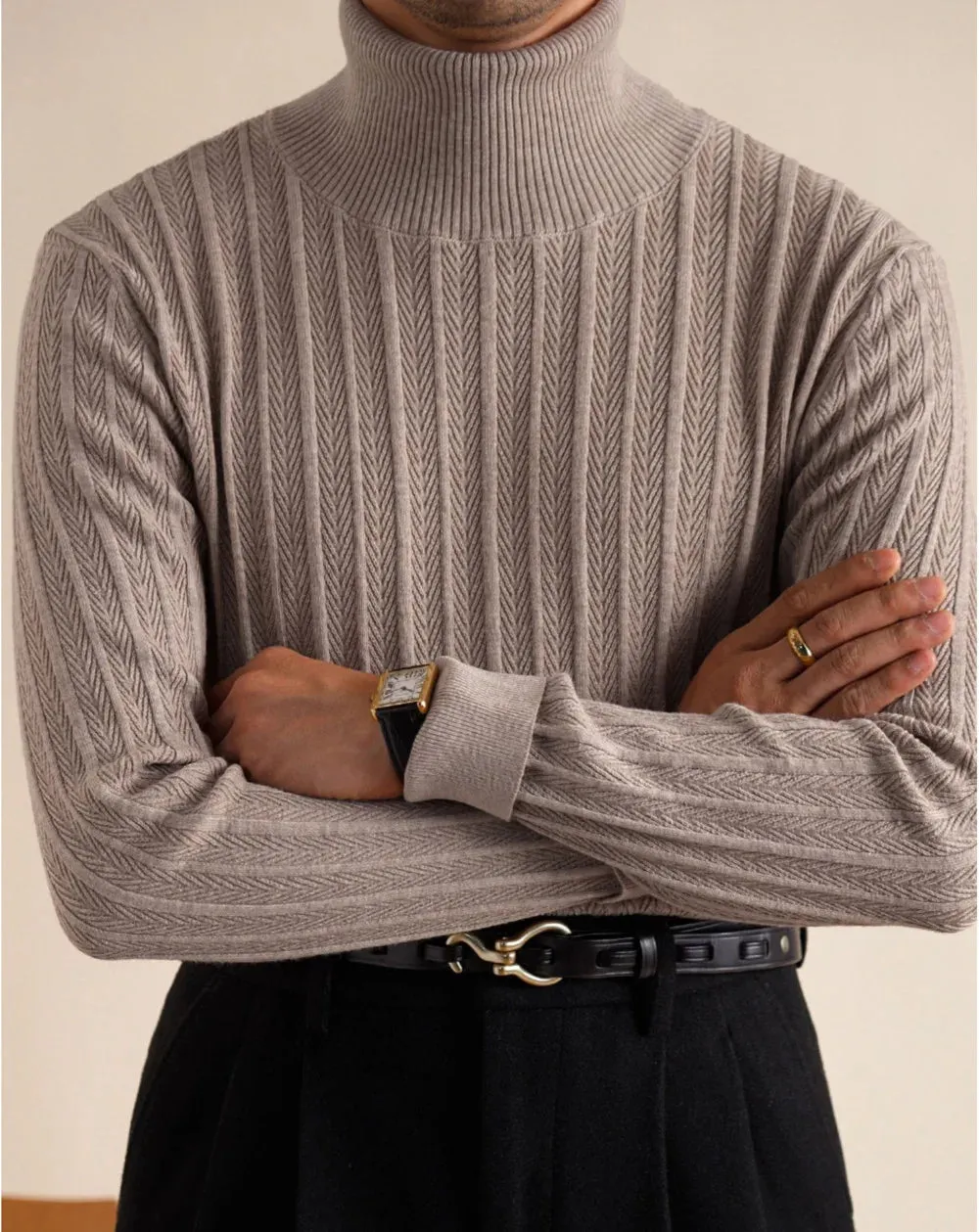 Luxury wool mock neck pullover