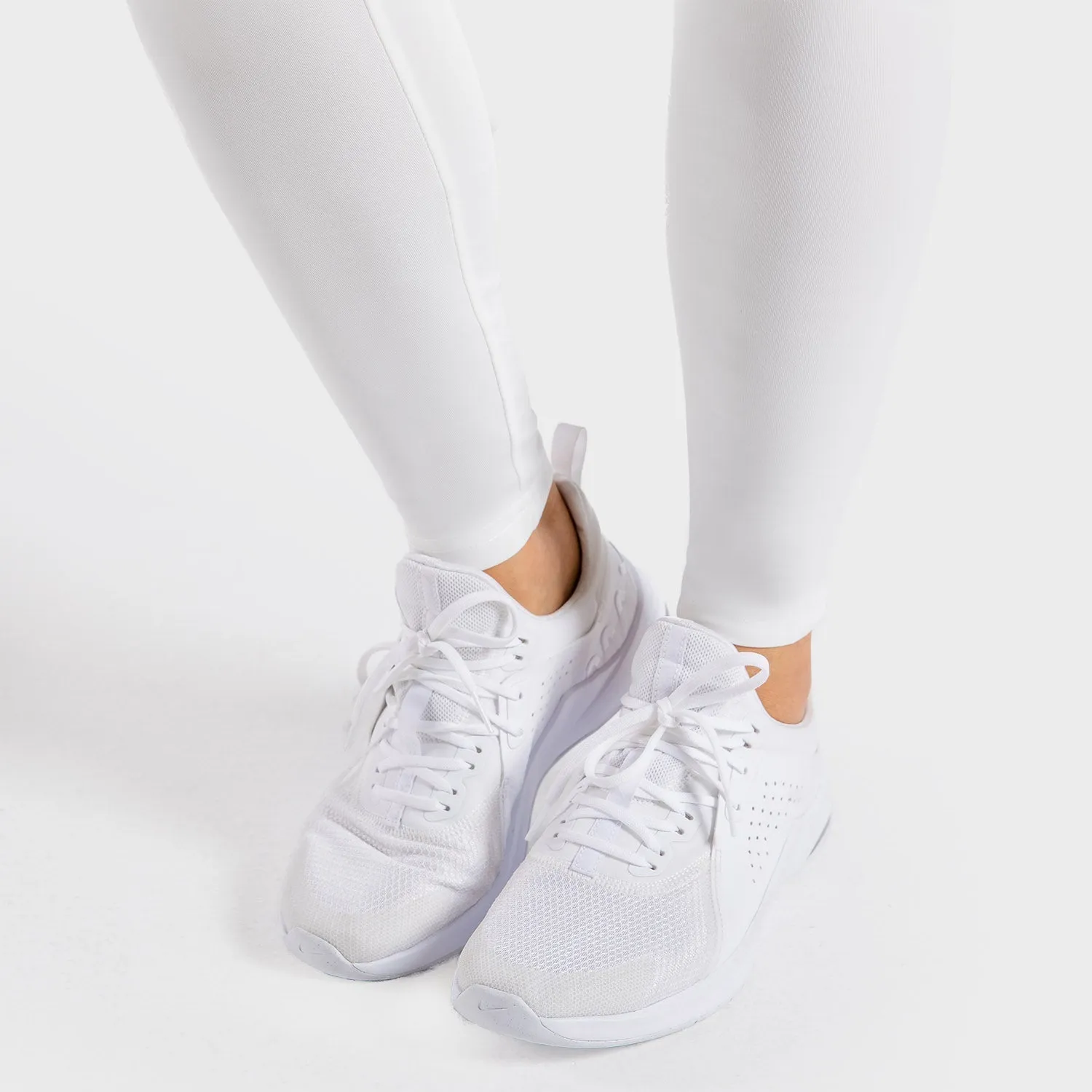Primal Joggers - Pearl White