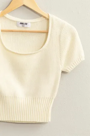 SHORT SLEEVE KNIT TOP