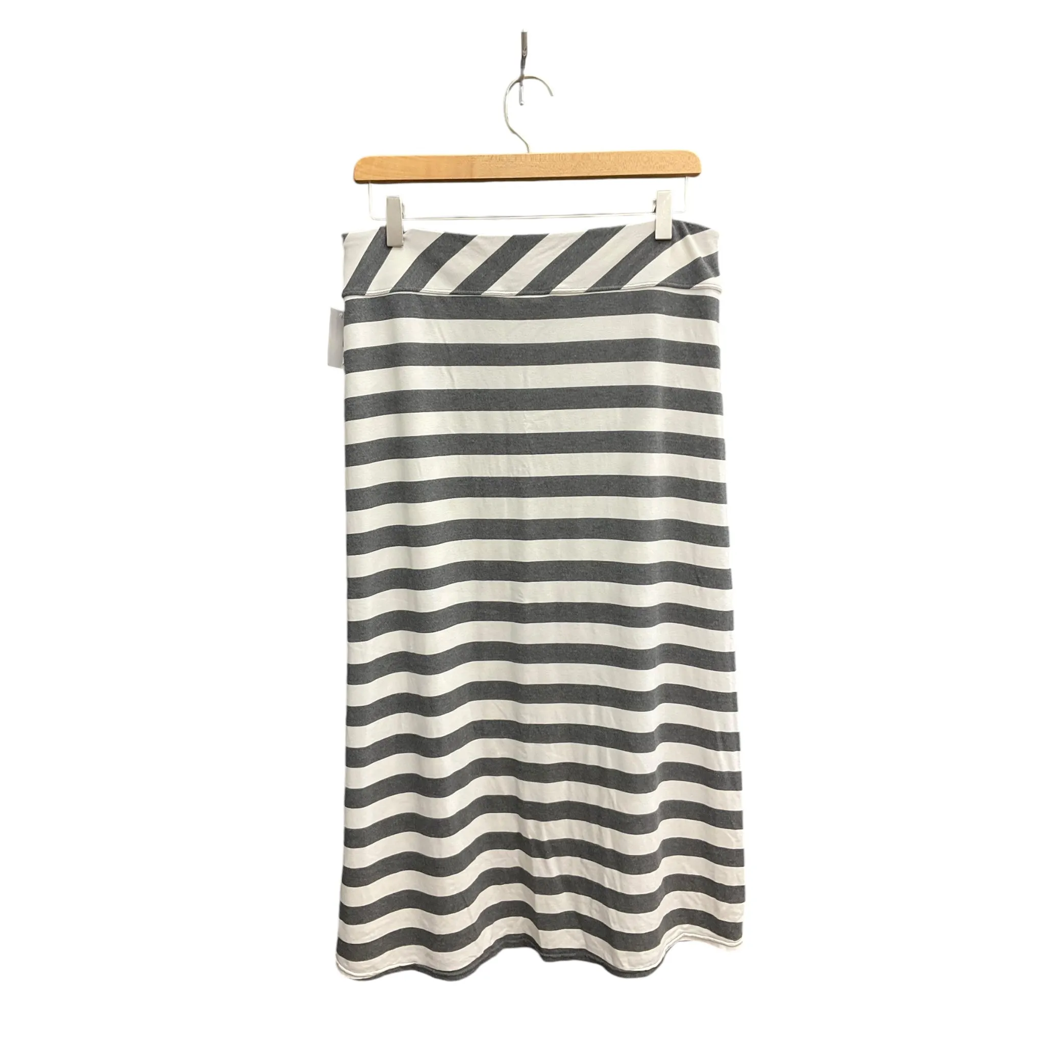 Skirt Midi By Athleta In Striped Pattern, Size: M