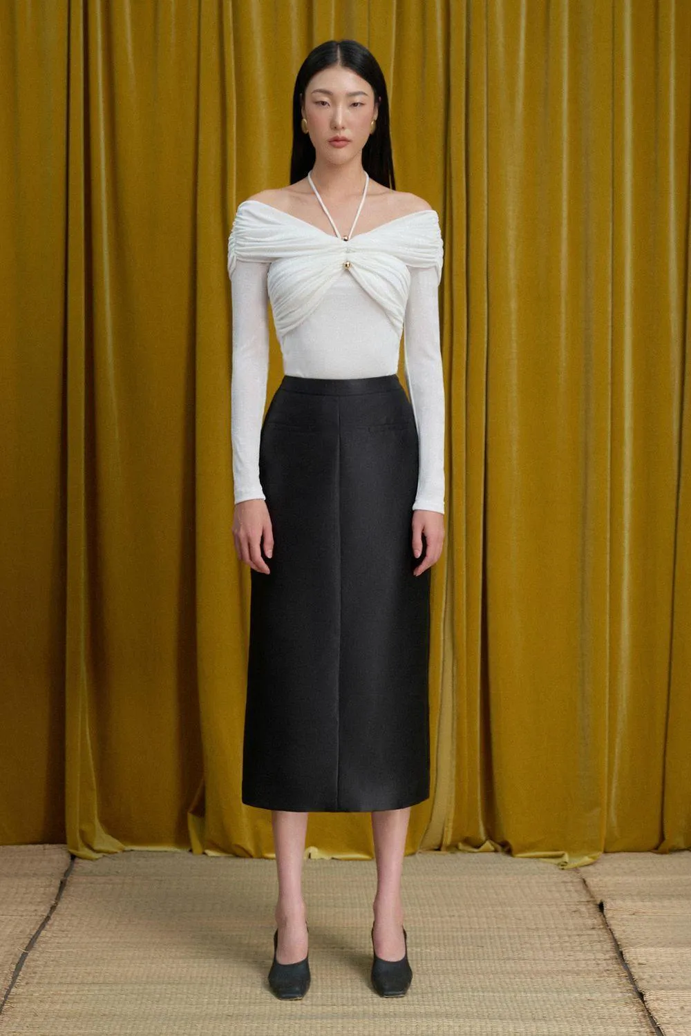 Son Straight Back Slit Taffeta Midi Skirt