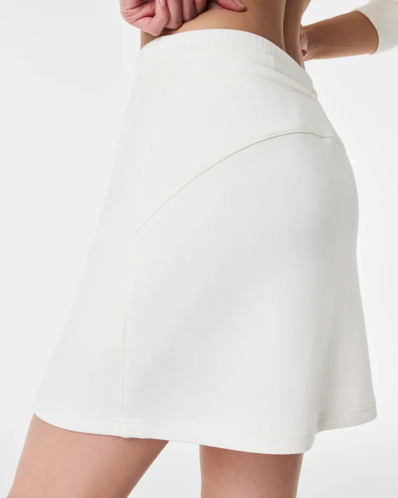 Spanx Powder Air Essentials 14" Skort *Final Sale*