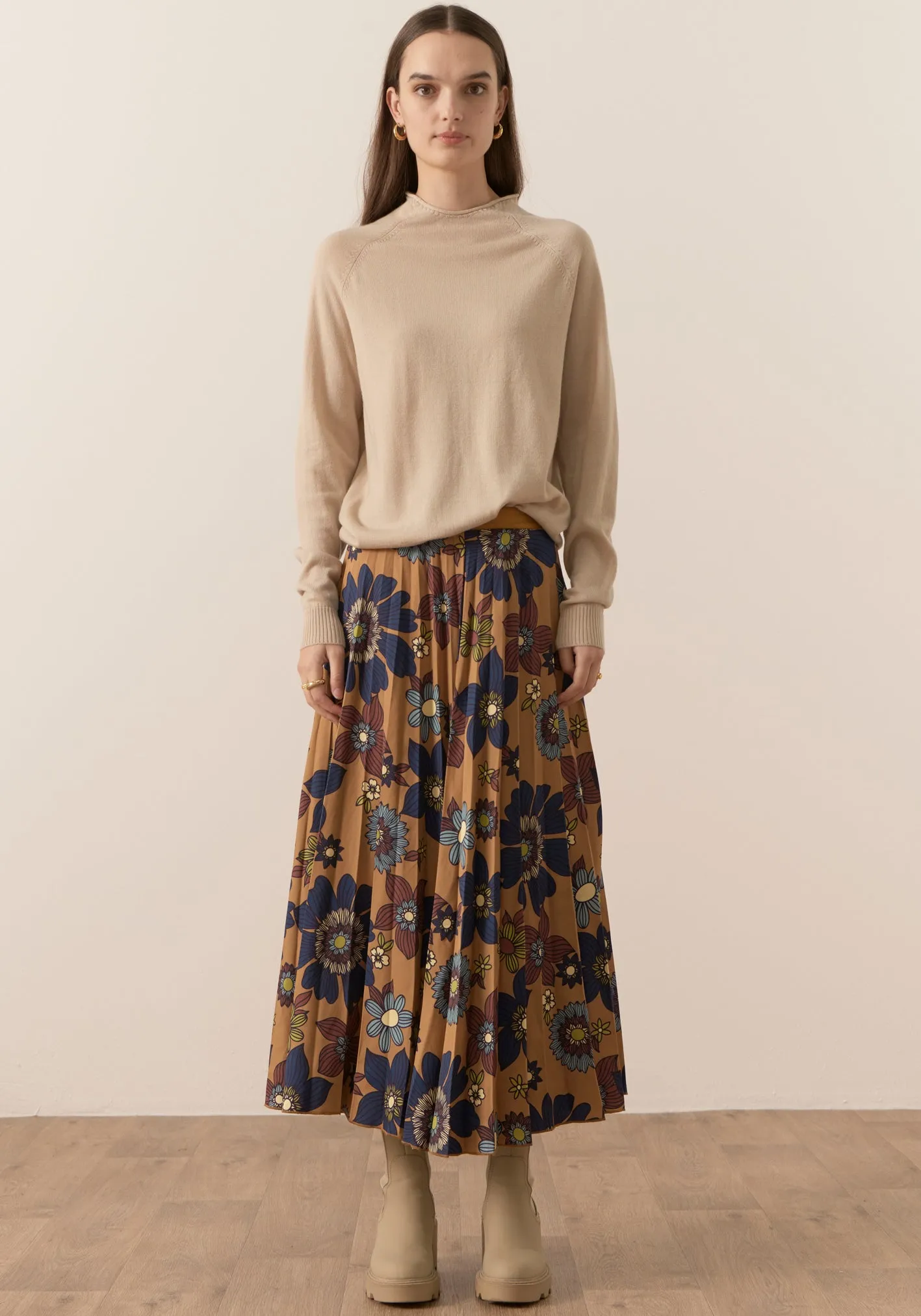 Tess Sunray Pleat Skirt