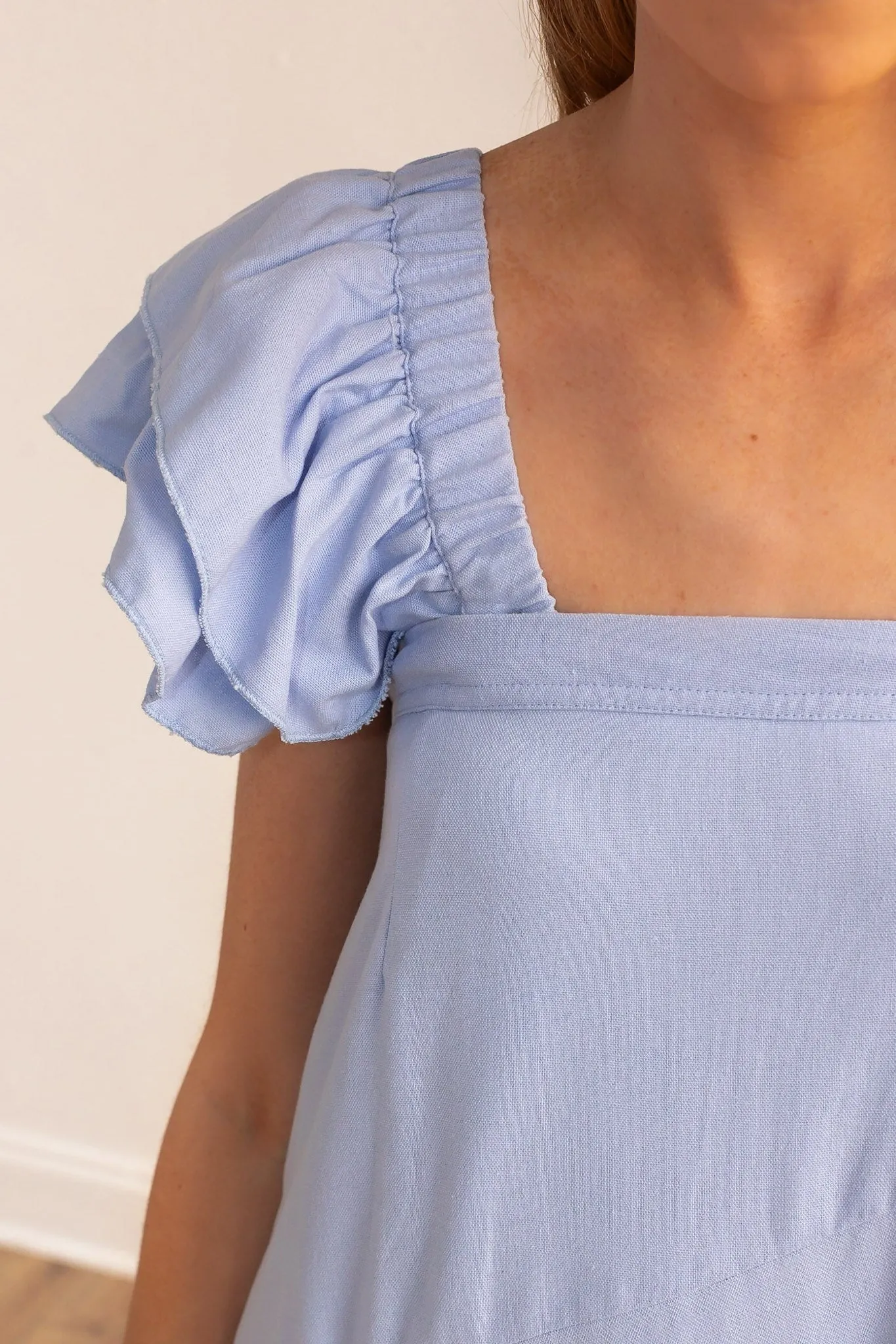 The Stella Blue Linen Versi Dress