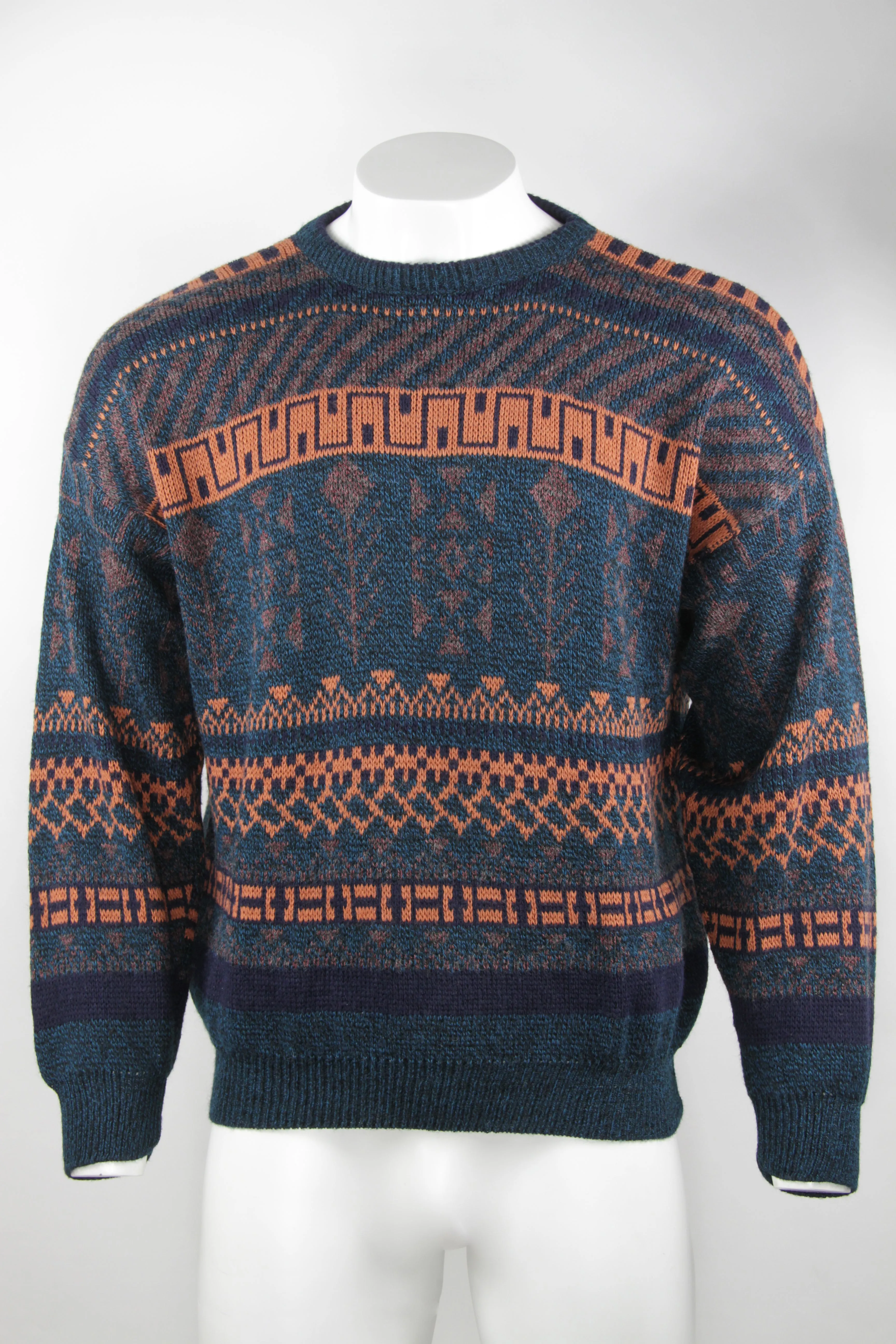 Vintage 80/90s Patterned jumper  - XL