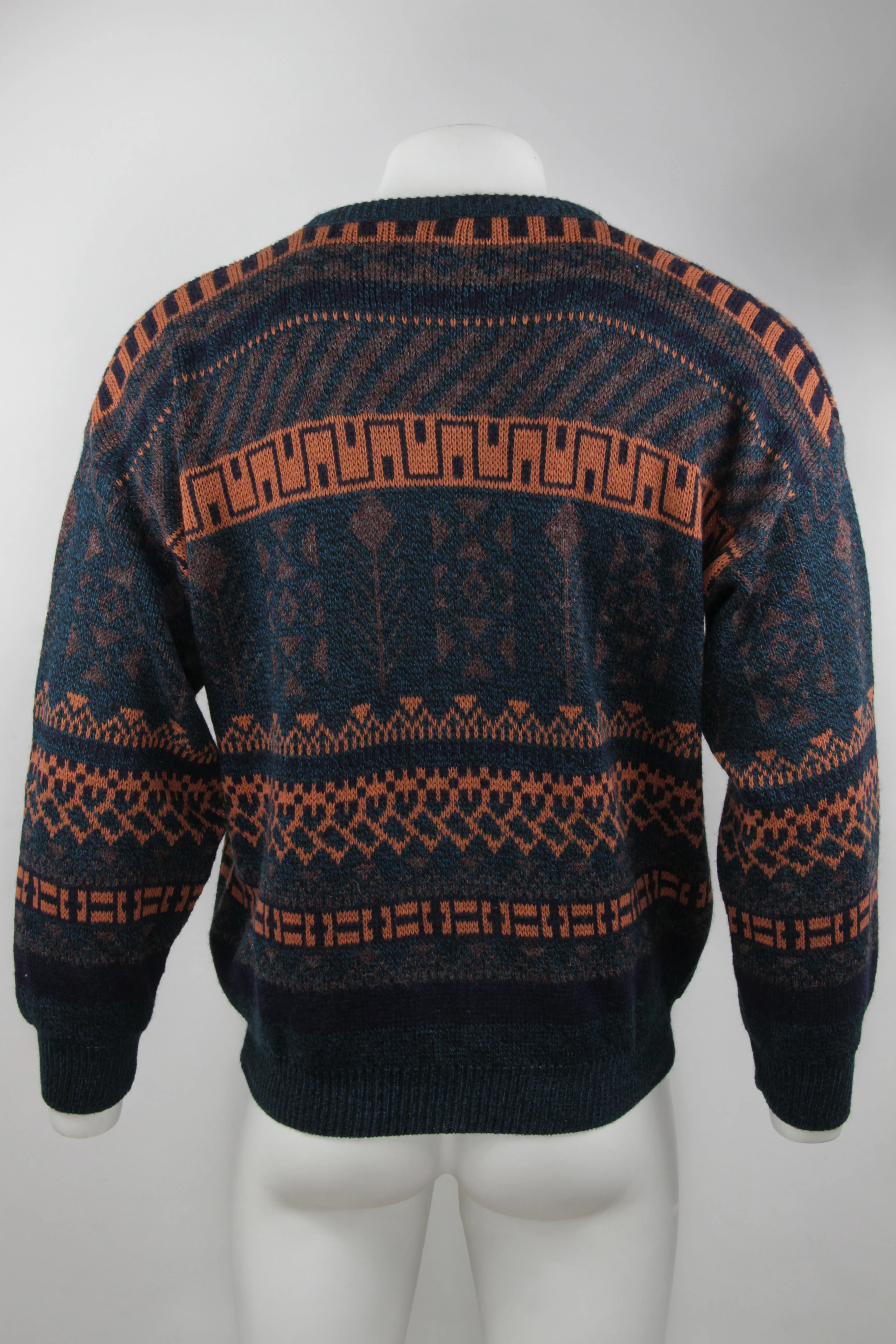 Vintage 80/90s Patterned jumper  - XL