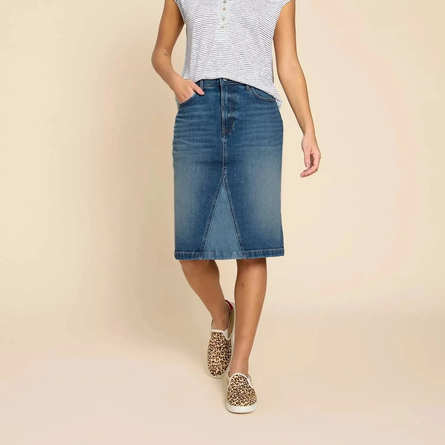 White Stuff Jemma Denim Skirt in Mid Denim